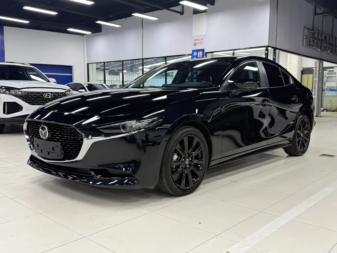 Mazda 3 Axela 2022 2.0L Automatic Quality Black Obsidian Edition