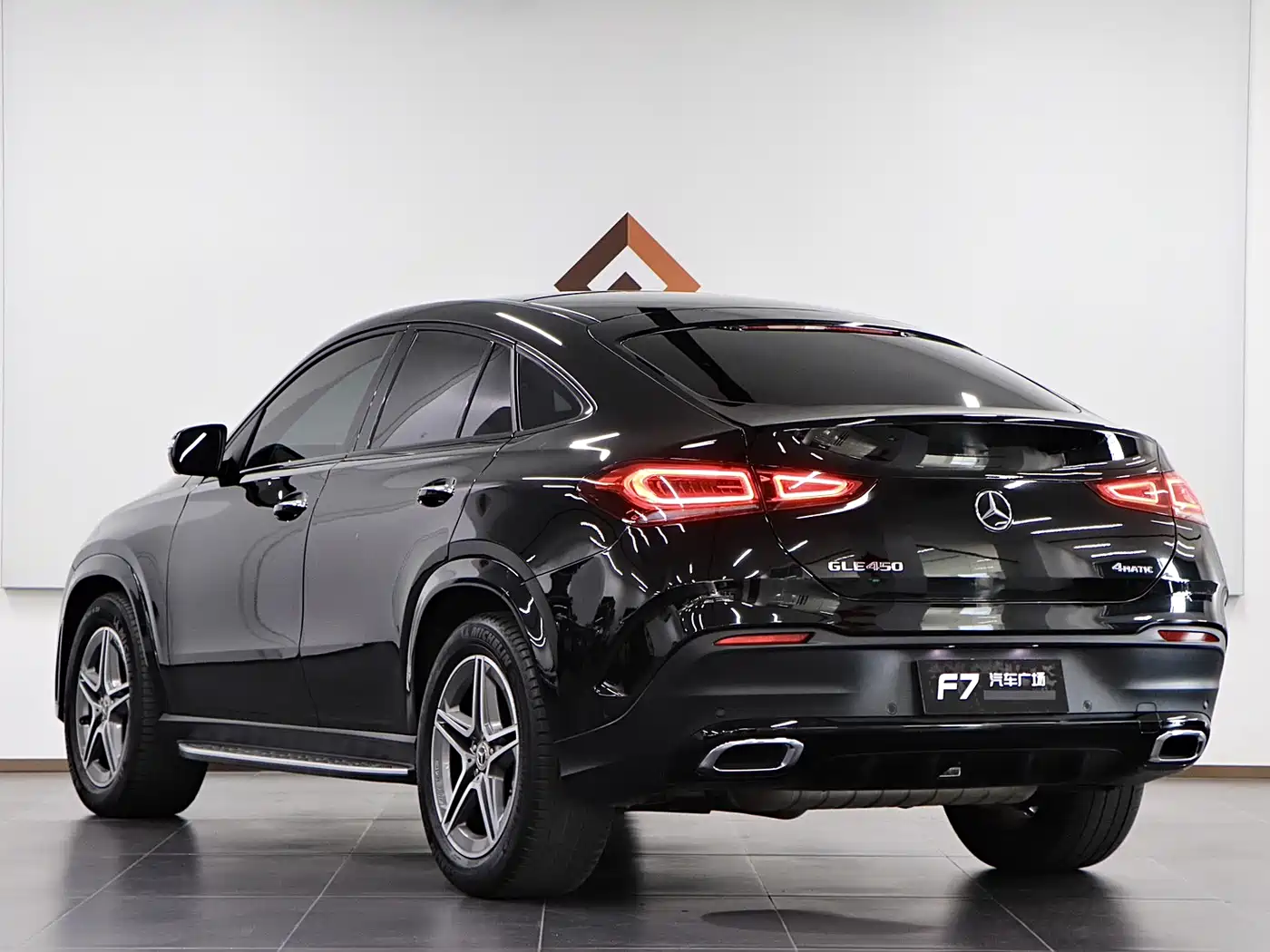 Mercedes-Benz GLE Coupe 2020 GLE 450 4MATIC Coupe SUV Fashion фото 4