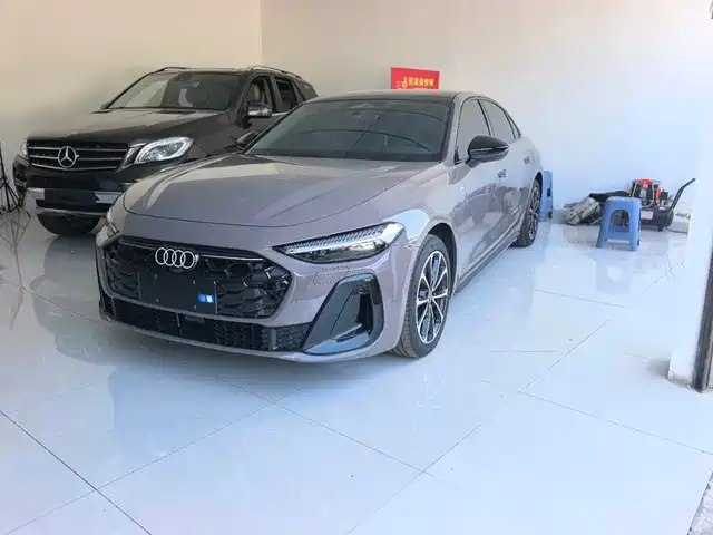 Audi A5L 2025