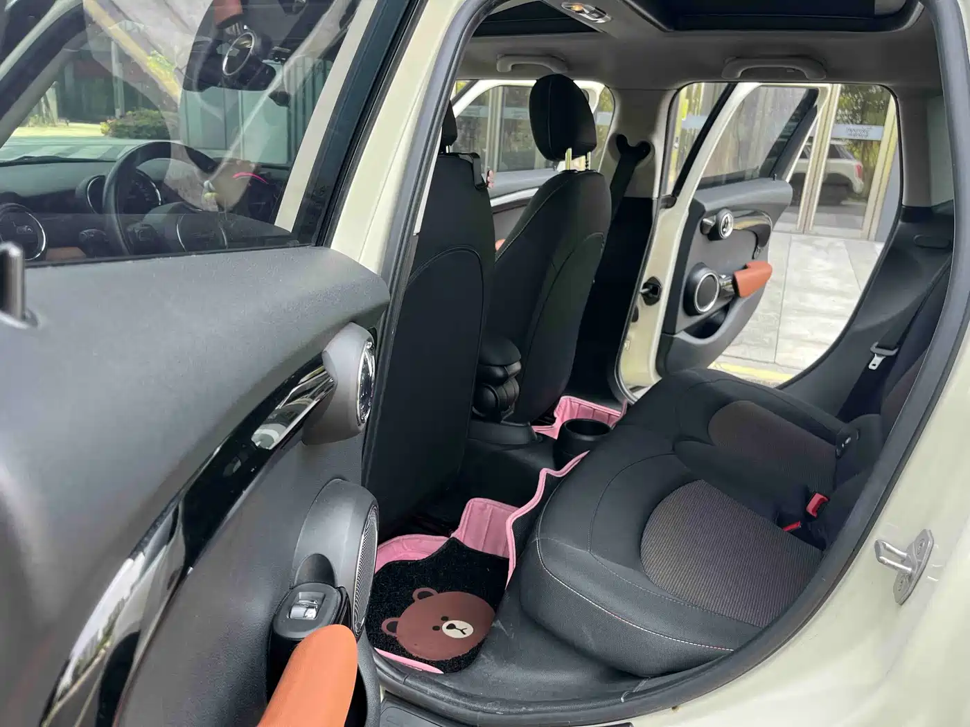 MINI 2018 1.5T ONE PLUS 5-Door фото 9