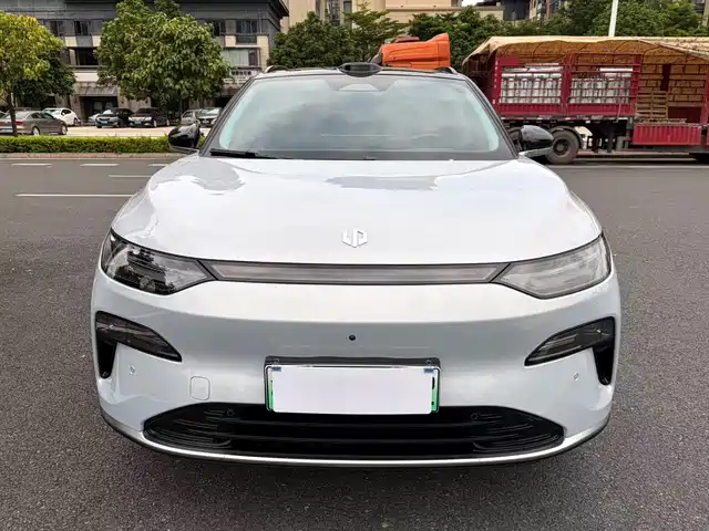 Leapmotor C11 2025