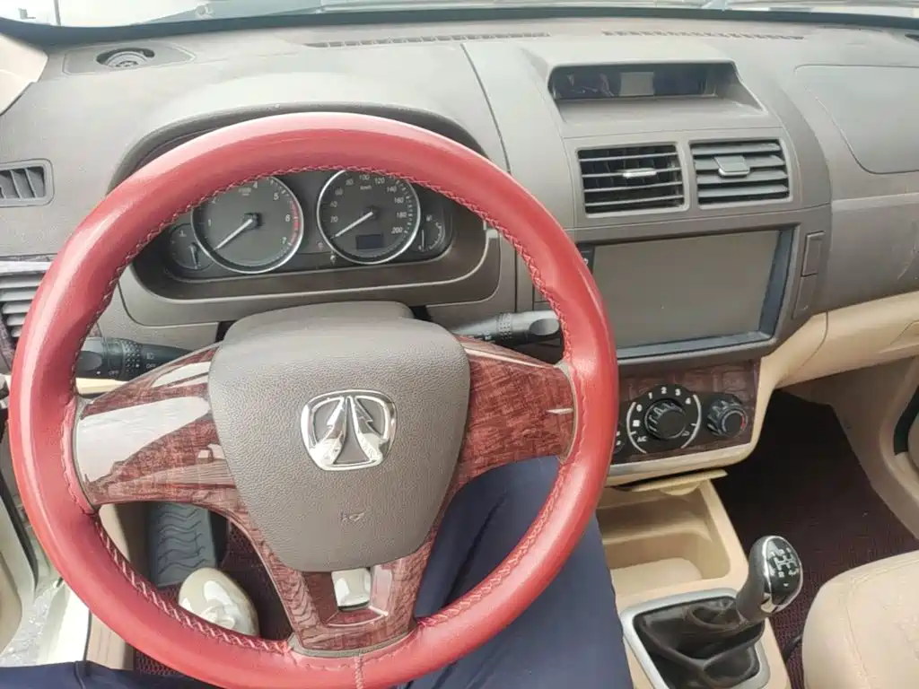 Фото 6 - BAIC Weiwang M20