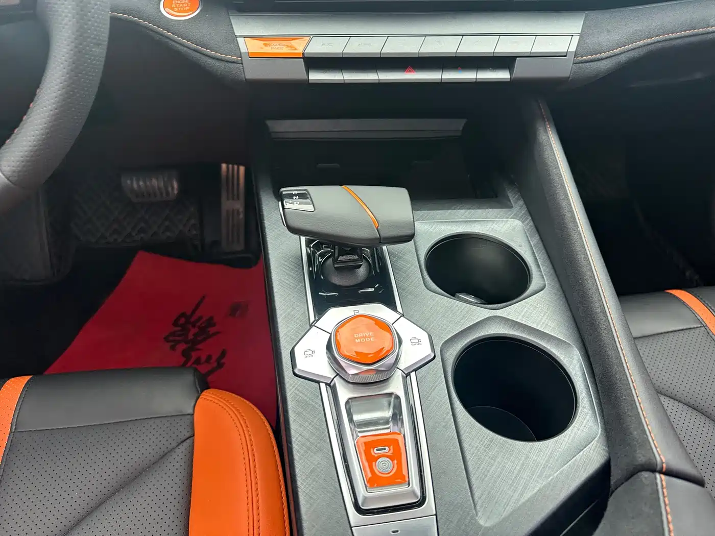 Changan UNI-V 2025 2024 1.5T Deluxe Sport