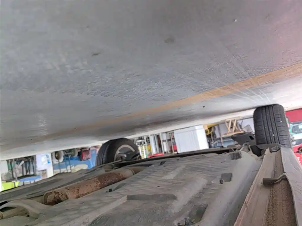 Volkswagen Polo 2016 1.6L Cross Polo Automatic фото 21