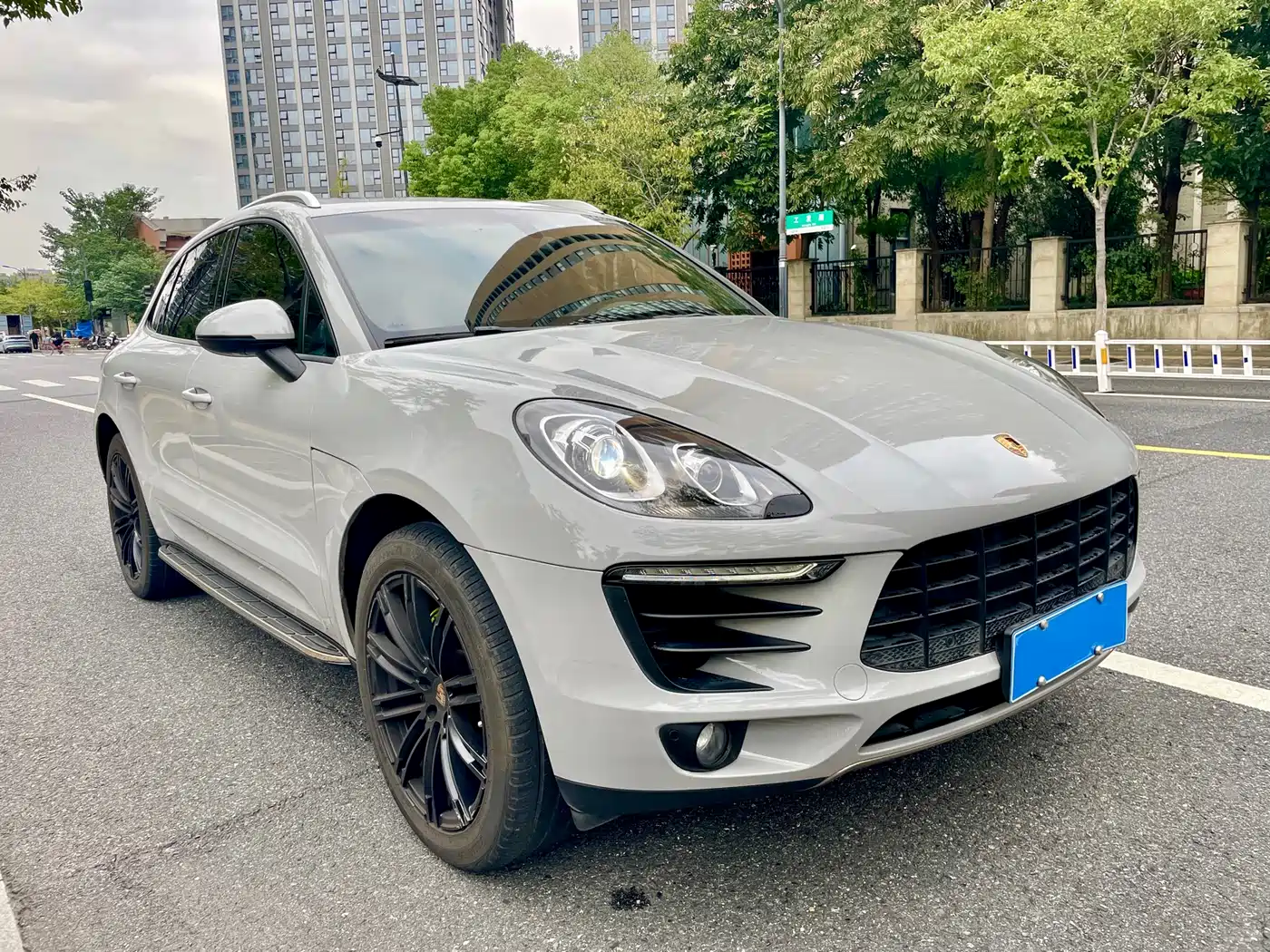 Porsche Macan 2016 Macan 2.0T фото 3