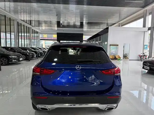 Mercedes-Benz GLA 2020 GLA 180 — фото 4