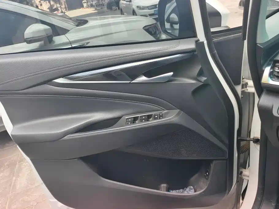 SAIC Maxus Maxus G50 2024 2023 Model PLUS 1.5T Happiness Recommended Auto Cruise Edition