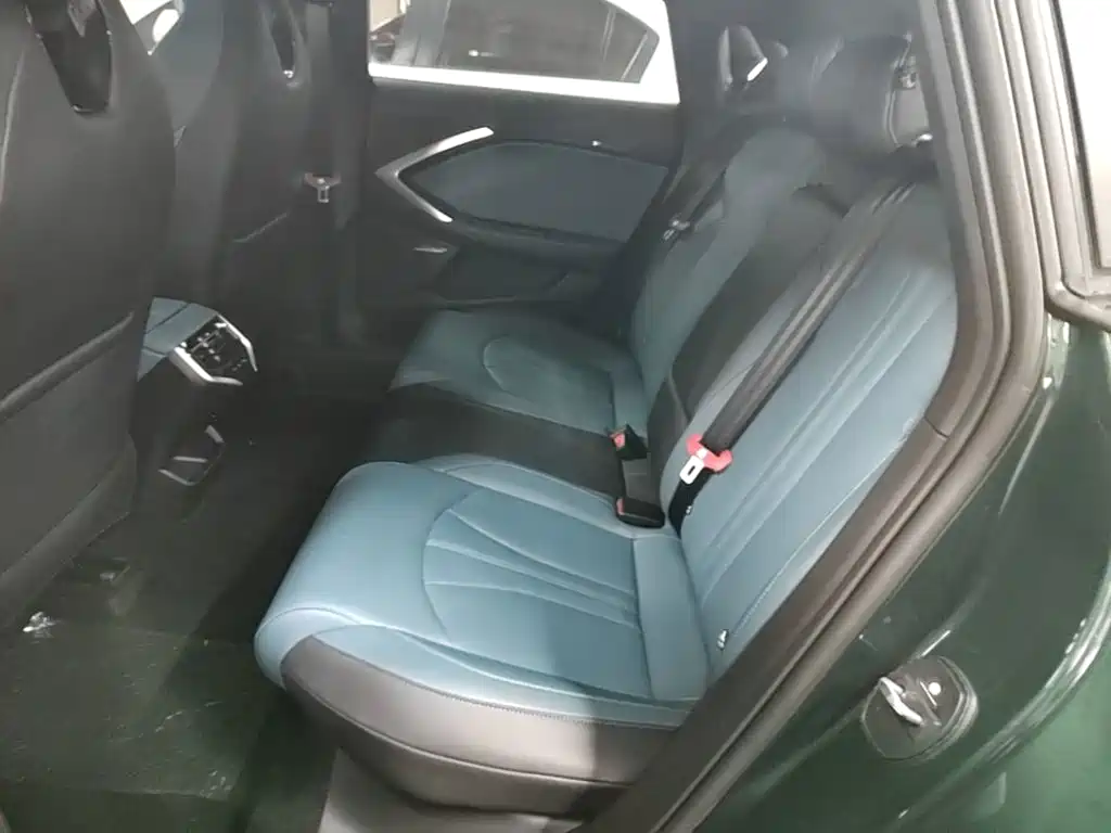 MG MG7 2025 2025 2.0T 405 AT Luxury Edition