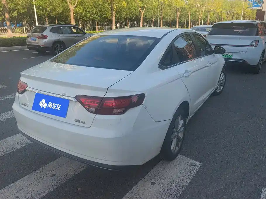 Geely Emgrand GL 2021 2021 UP 1.4T CVT Premium