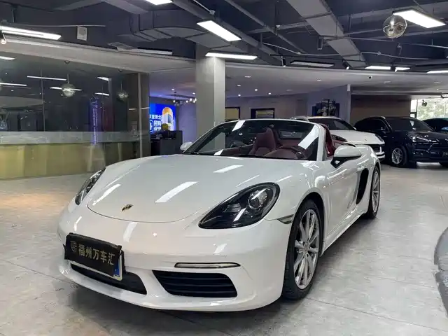 Porsche 718 2020