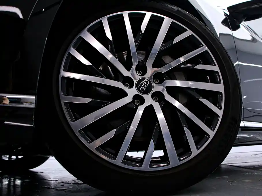 Audi A8 2024 2024 Model A8L 50 TFSI quattro Premium Selection