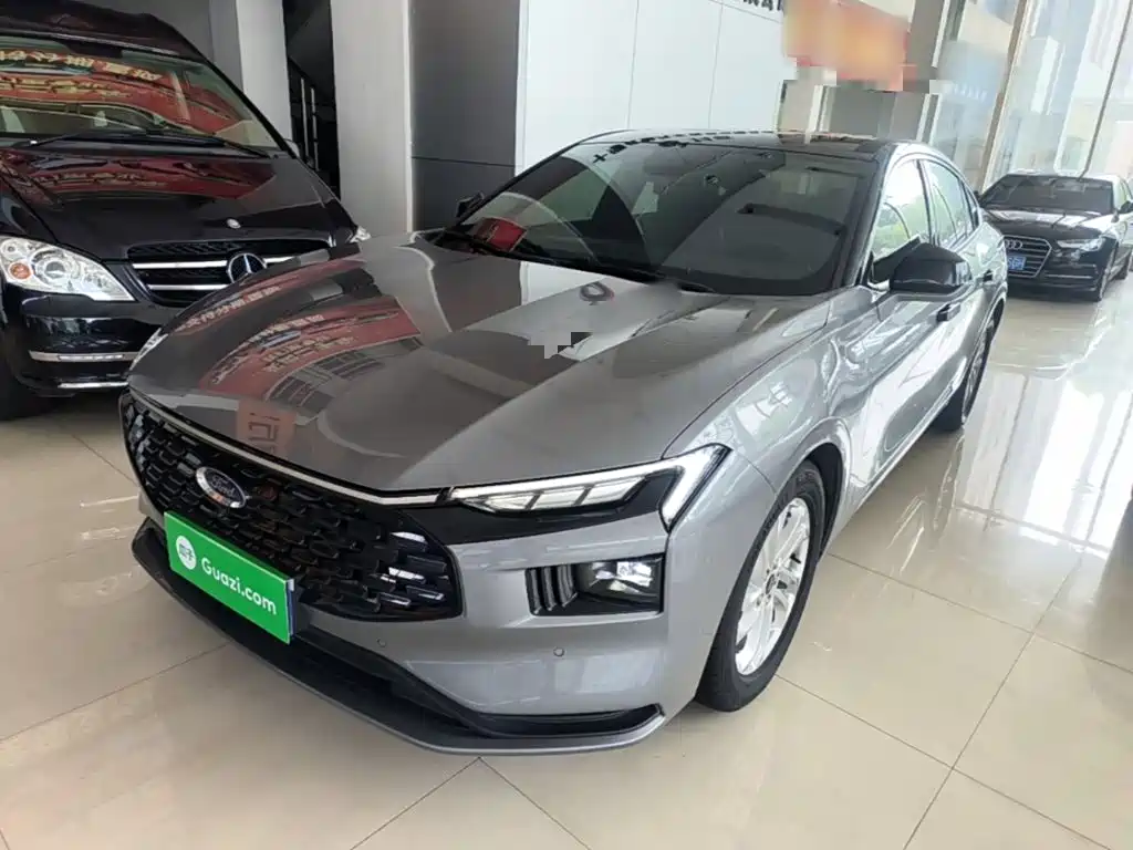 Фото 2 - Ford Mondeo