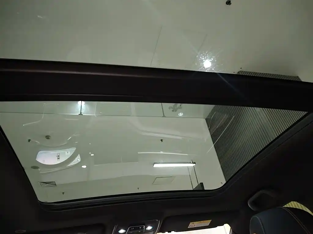 BYD Song PLUS PHEV 2023 Champion Edition DM-i 110KM Flagship PLUS фото 18