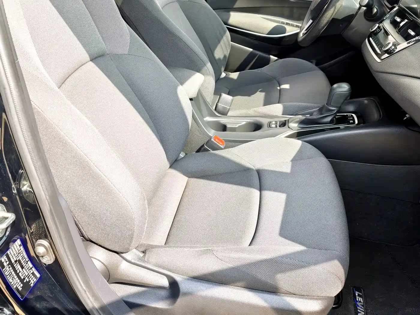 Toyota Levin 2019 Dual Engine 1.8H E-CVT Luxury Edition China V фото 23
