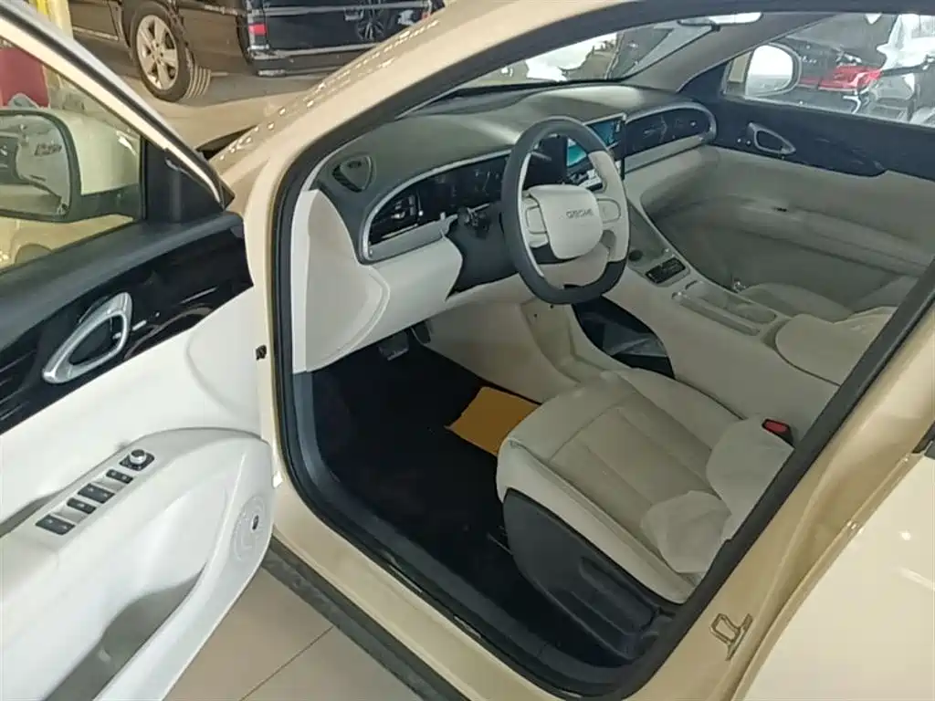 Geely Galaxy Starry Wish 2026 Edition 310km Youth Version фото 16