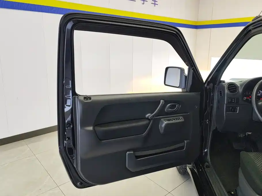 Suzuki Jimny (Import) 2018 2015 1.3 AT JLX
