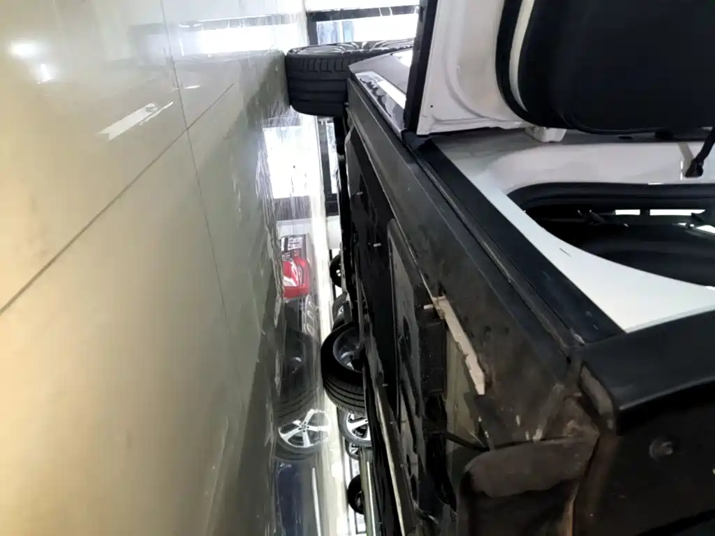 Cadillac XT4 2025 2024 28T 2WD Premium