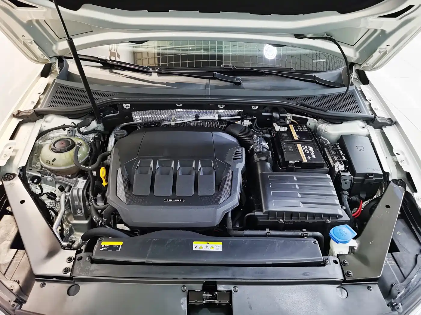 Volkswagen Magotan 2020 330TSI DSG Leading фото 23