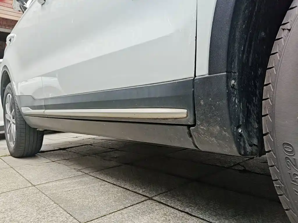 Фото 21 - Geely Atlas