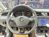 Фото 11 - Volkswagen Passat