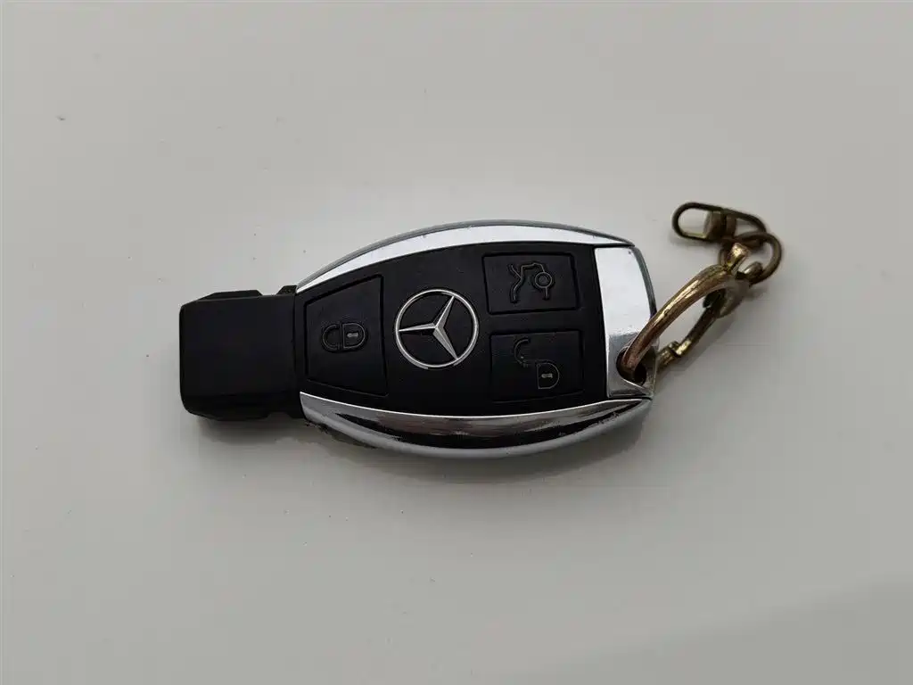 Mercedes-Benz GLK-Class 2015 GLK 300 4MATIC Fashion Ultimate Edition фото 19