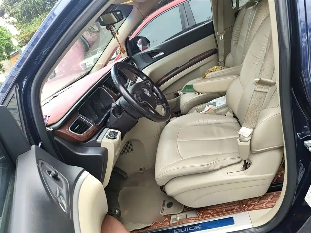 Buick GL8 2017 25S Luxury China V фото 8