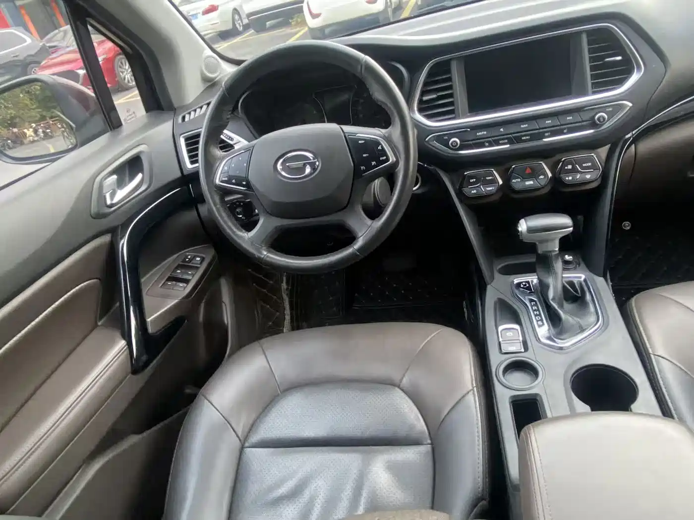 GAC Trumpchi Trumpchi GS4 2017 235T Automatic 2WD Luxury Smart Connected Edition фото 19