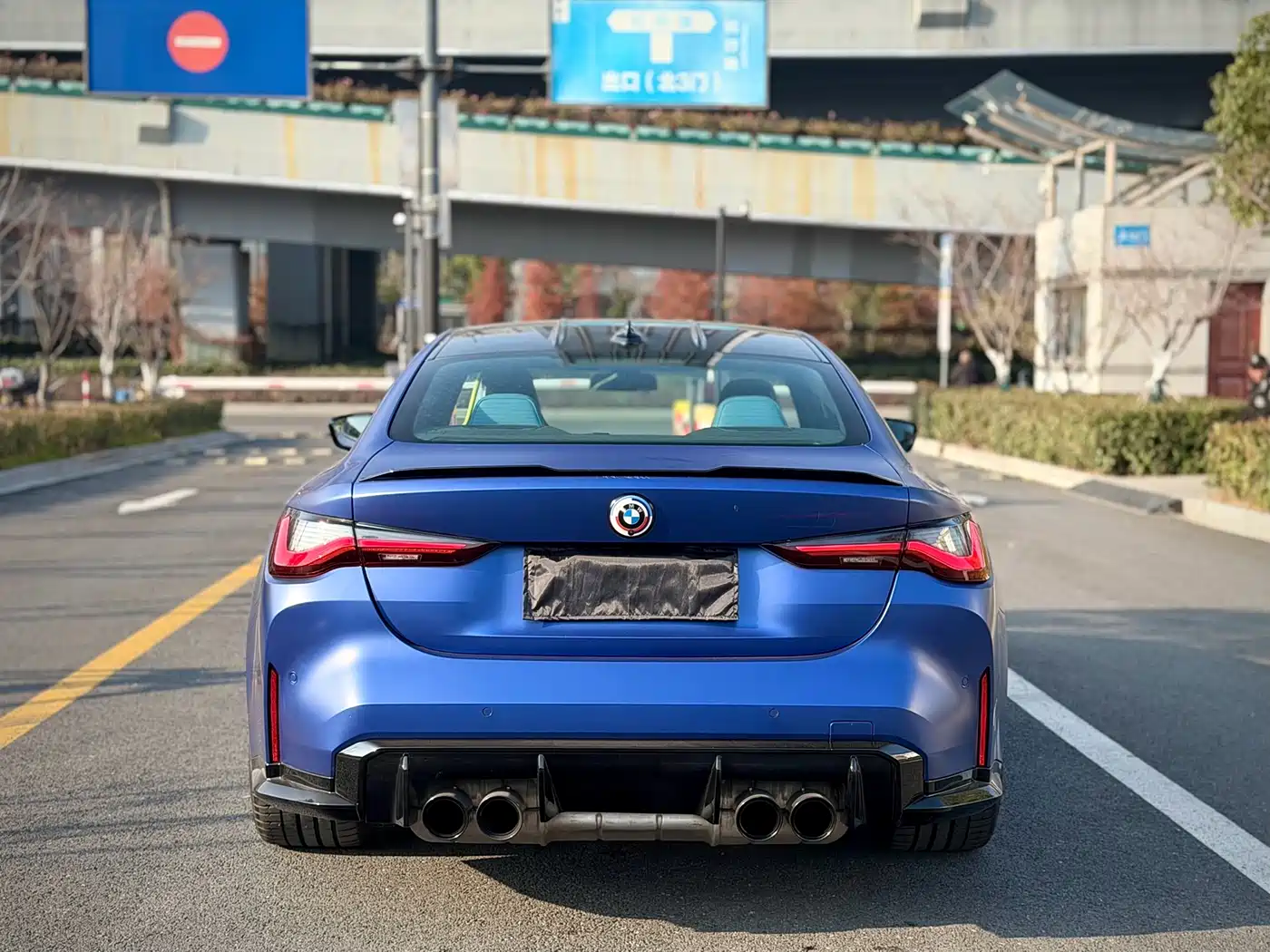 BMW M4 2022 M4 Coupe M xDrive Thunder Edition фото 3