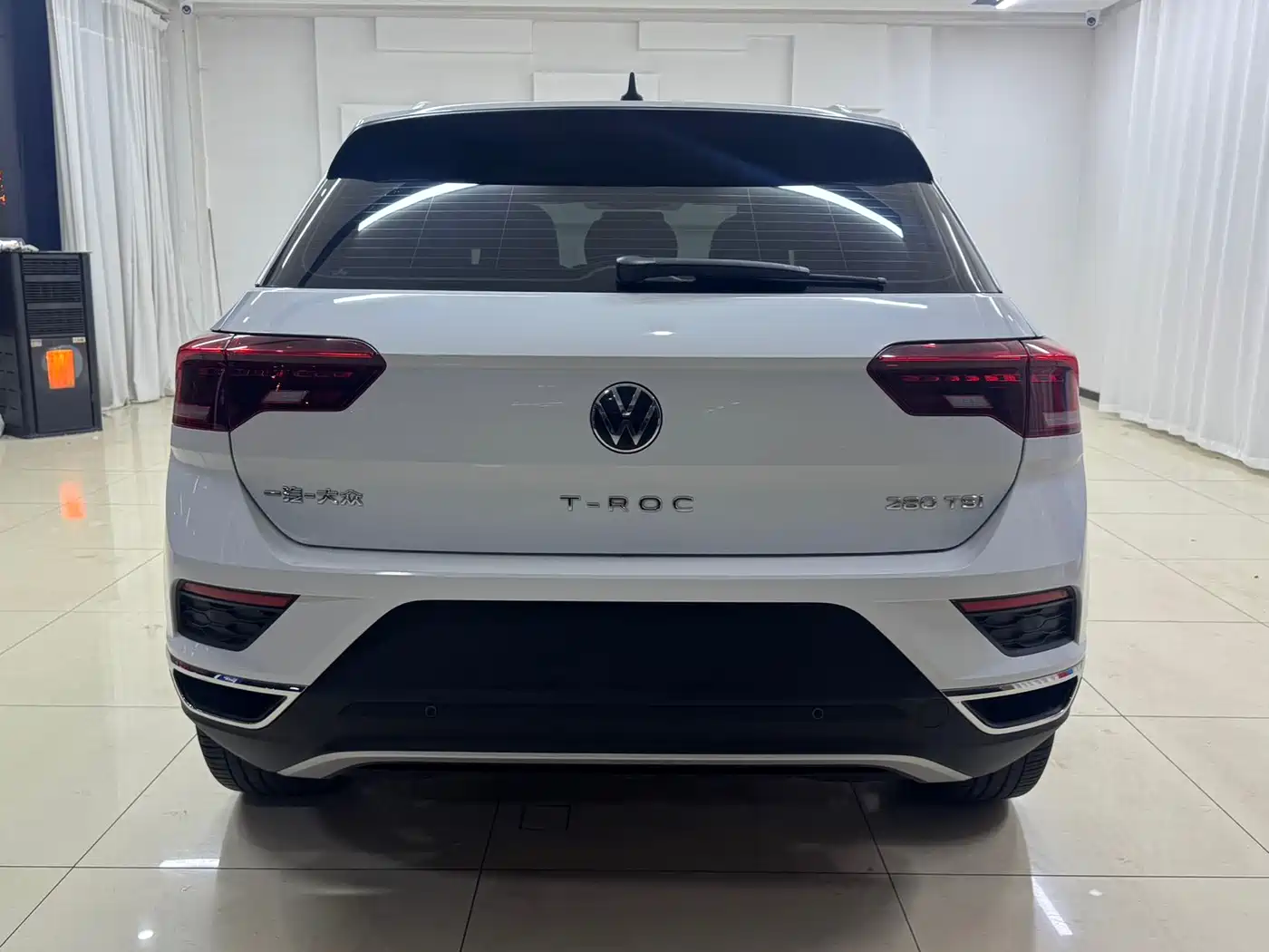 VOLKSWAGEN T ROC EXPLORING SONGS
