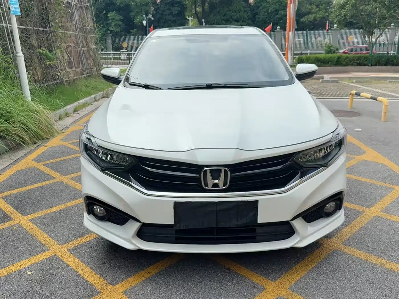 Honda ENVIX 2022 2022 180TURBO CVT Premium Edition