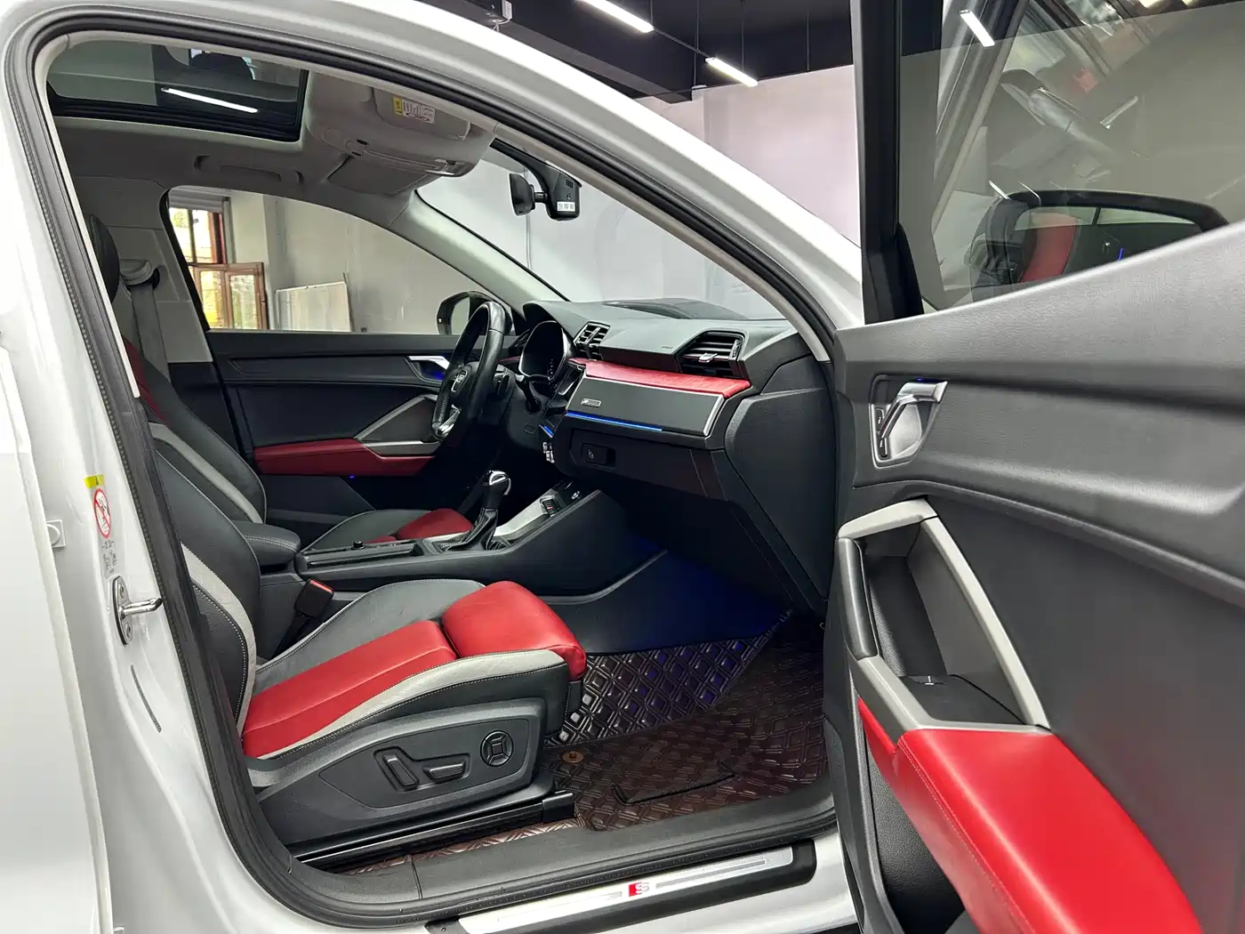 Audi Q3 2022 35 TFSI Fashion Dynamic фото 22