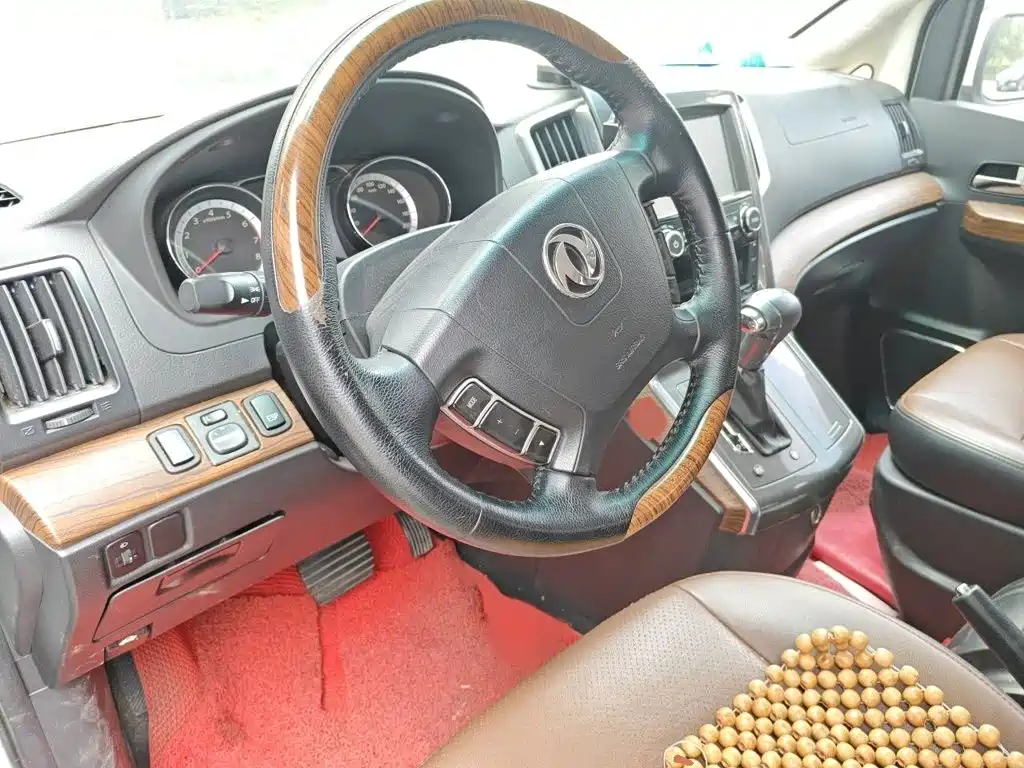 Dongfeng Fengxing Fengxing CM7 2016 2016 2.0T Automatic Luxury