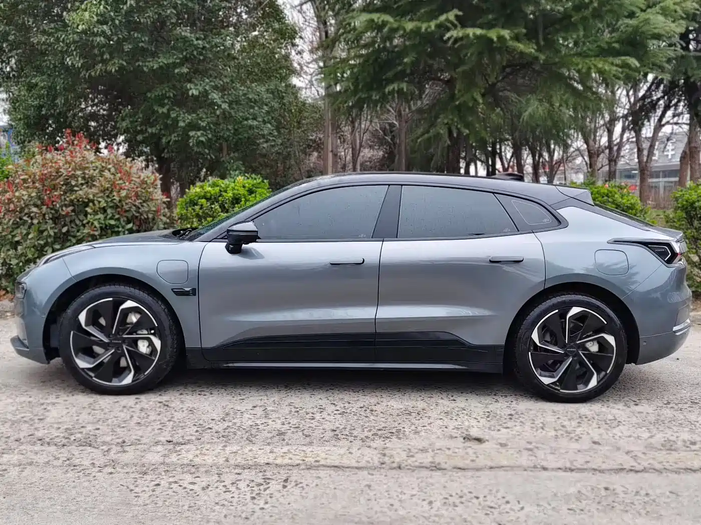 ZEEKR EXTREME KRYPTON 001