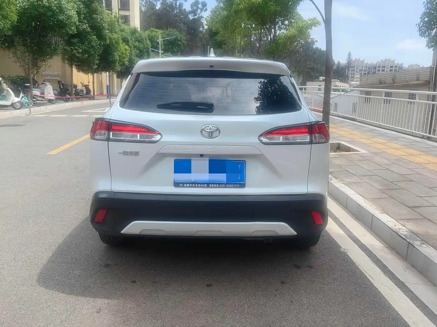Toyota Corolla Cross 2023 2.0L Pioneer Edition фото 8