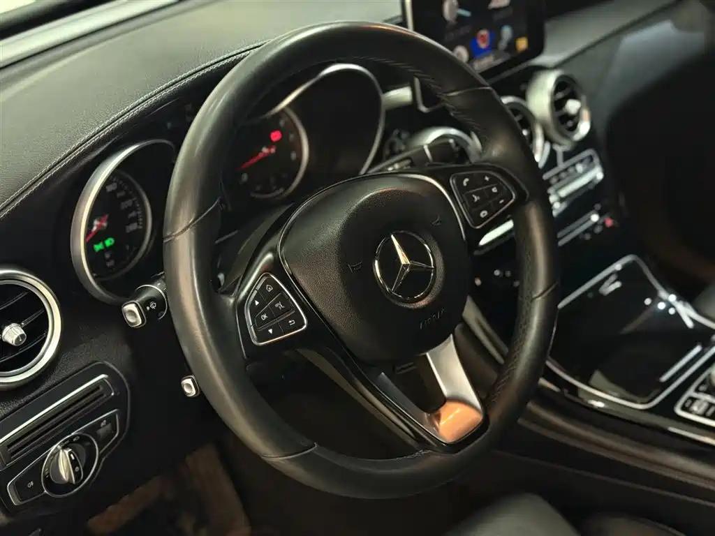 Mercedes-Benz GLC 2017 GLC 200 4MATIC фото 15