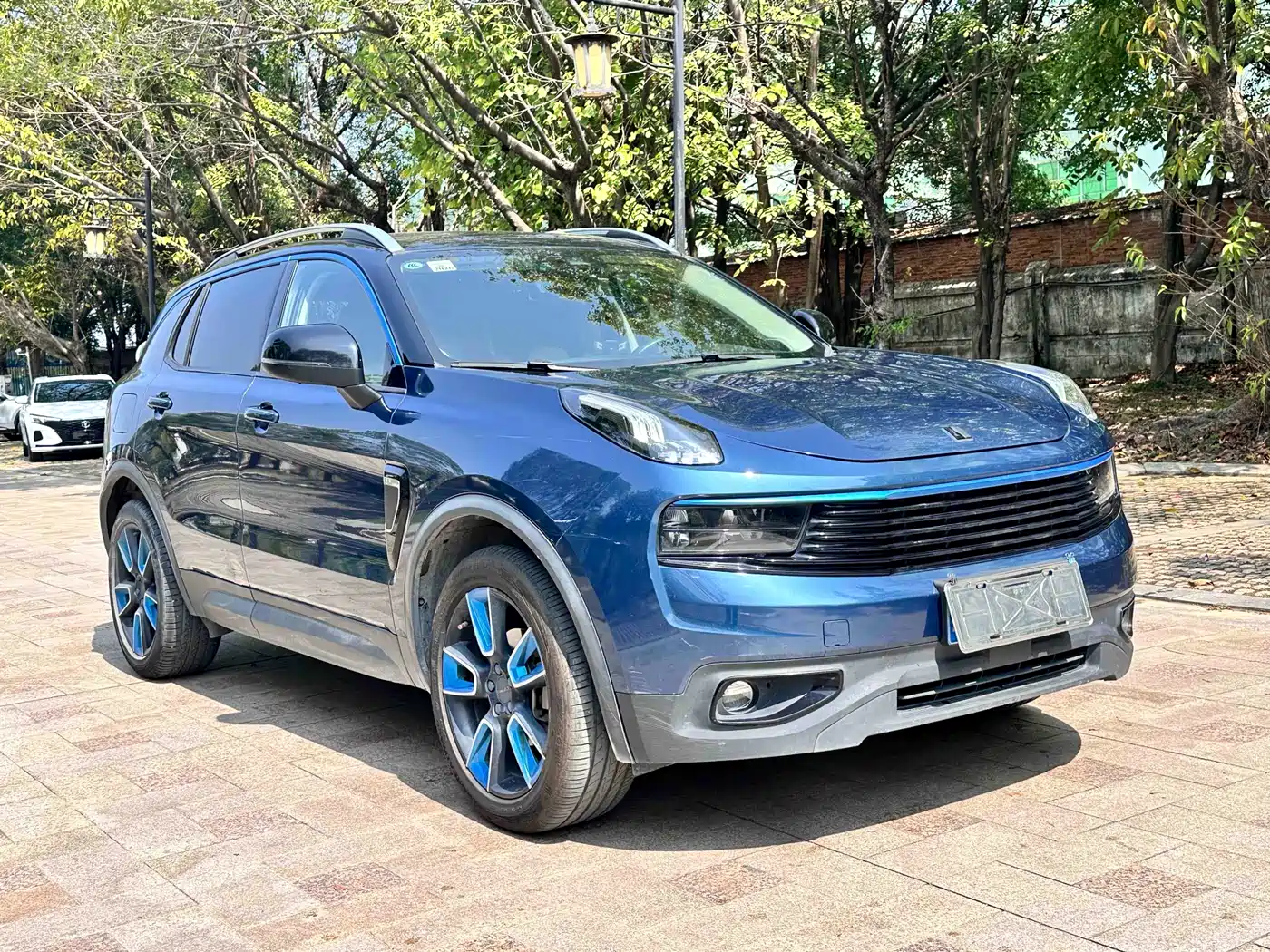 Lynk & Co 01 2018 2.0T 2WD Type+ Edition фото 3