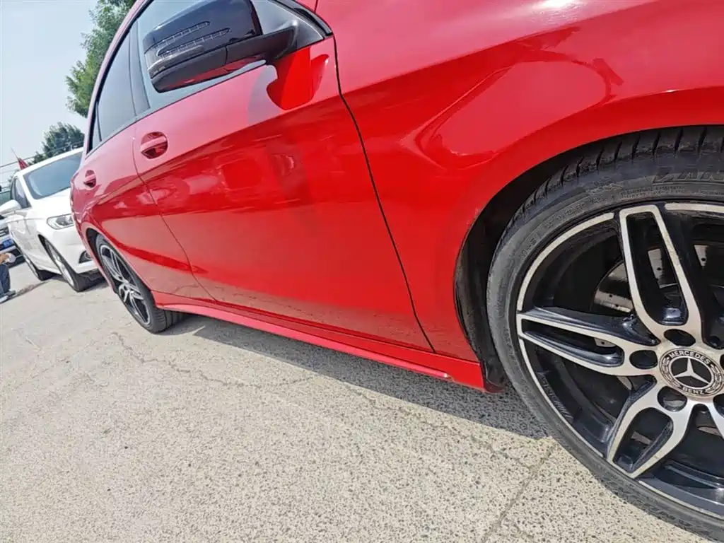 Photo 18 - Mercedes-Benz CLA (Import)