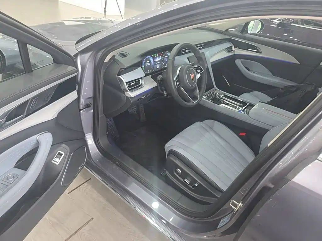 Hongqi H5 PHEV 2025 2025 170 Super Hybrid Edition
