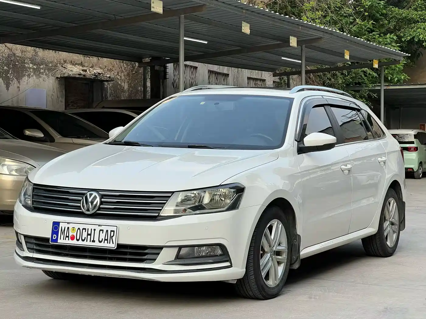 Volkswagen Lavida Tour 2017 180TSI DSG Comfort Edition