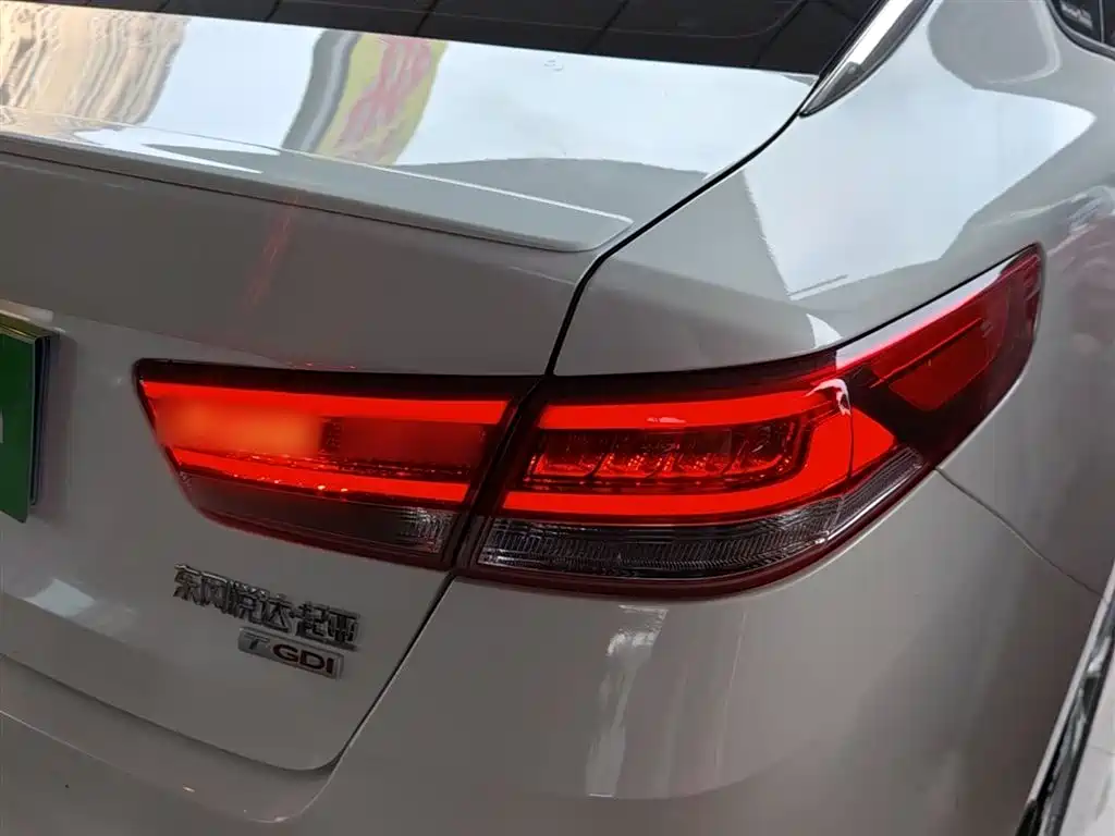 Kia K5 2016 1.6T Automatic LUX фото 8