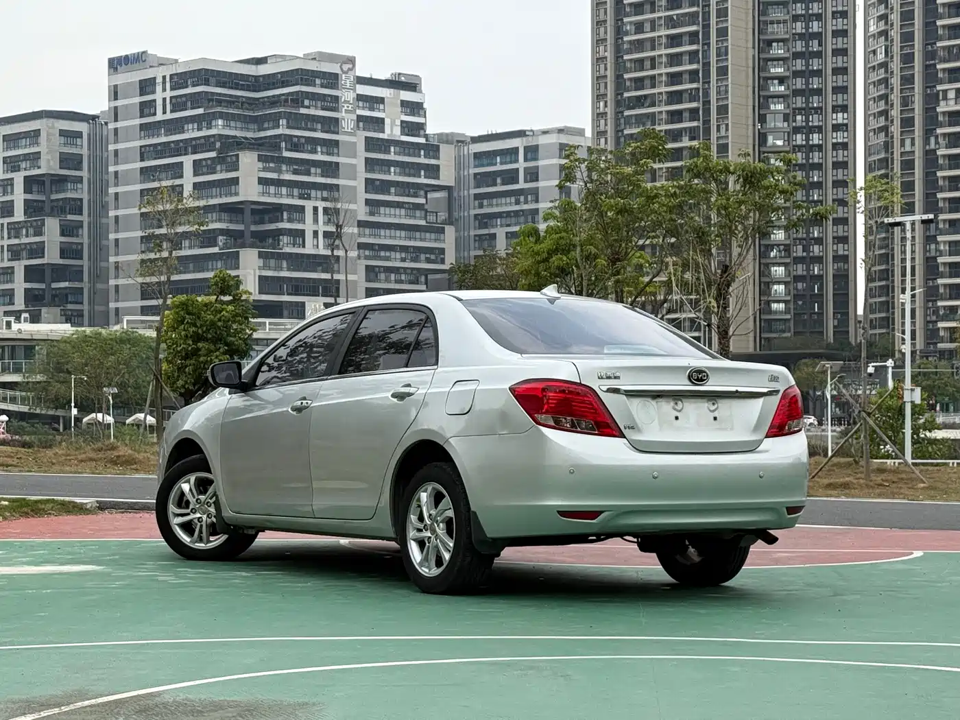 BYD Surui 2014 2014 Model 1.5L Manual Luxury