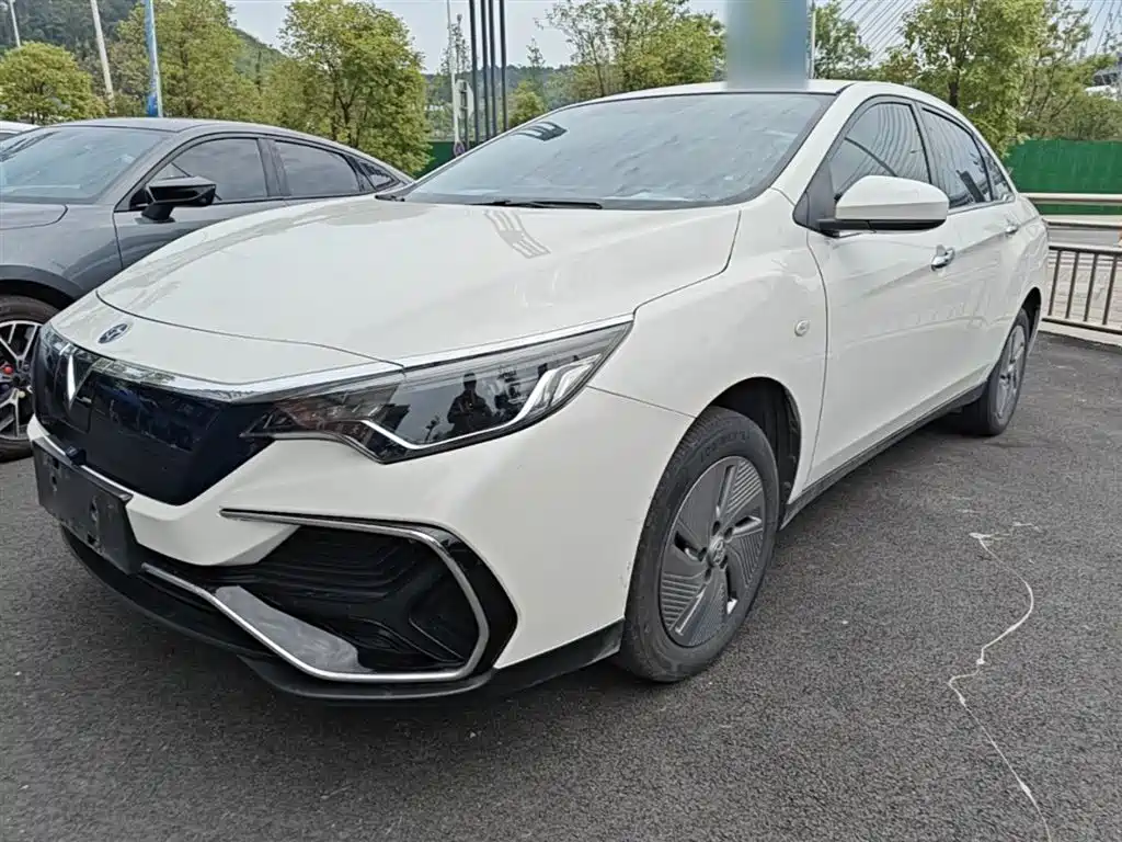 Venucia D60EV 2023 PLUS Comfort SI Edition