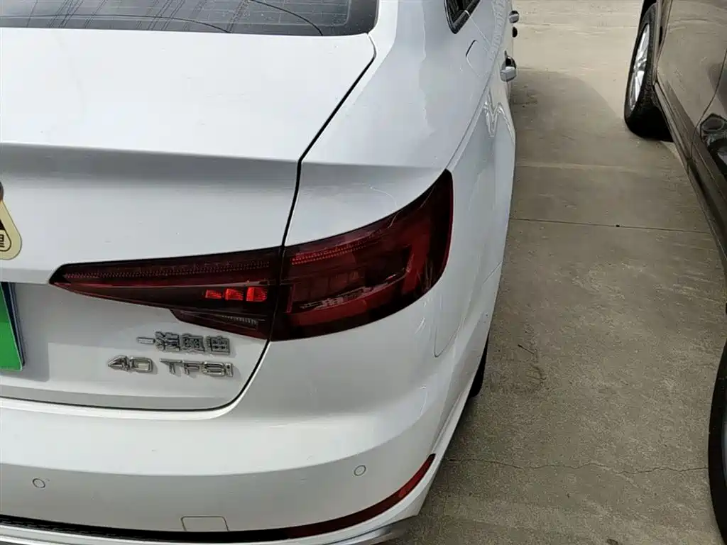 Audi A4L 2019 40 TFSI Fashion (China V) фото 8