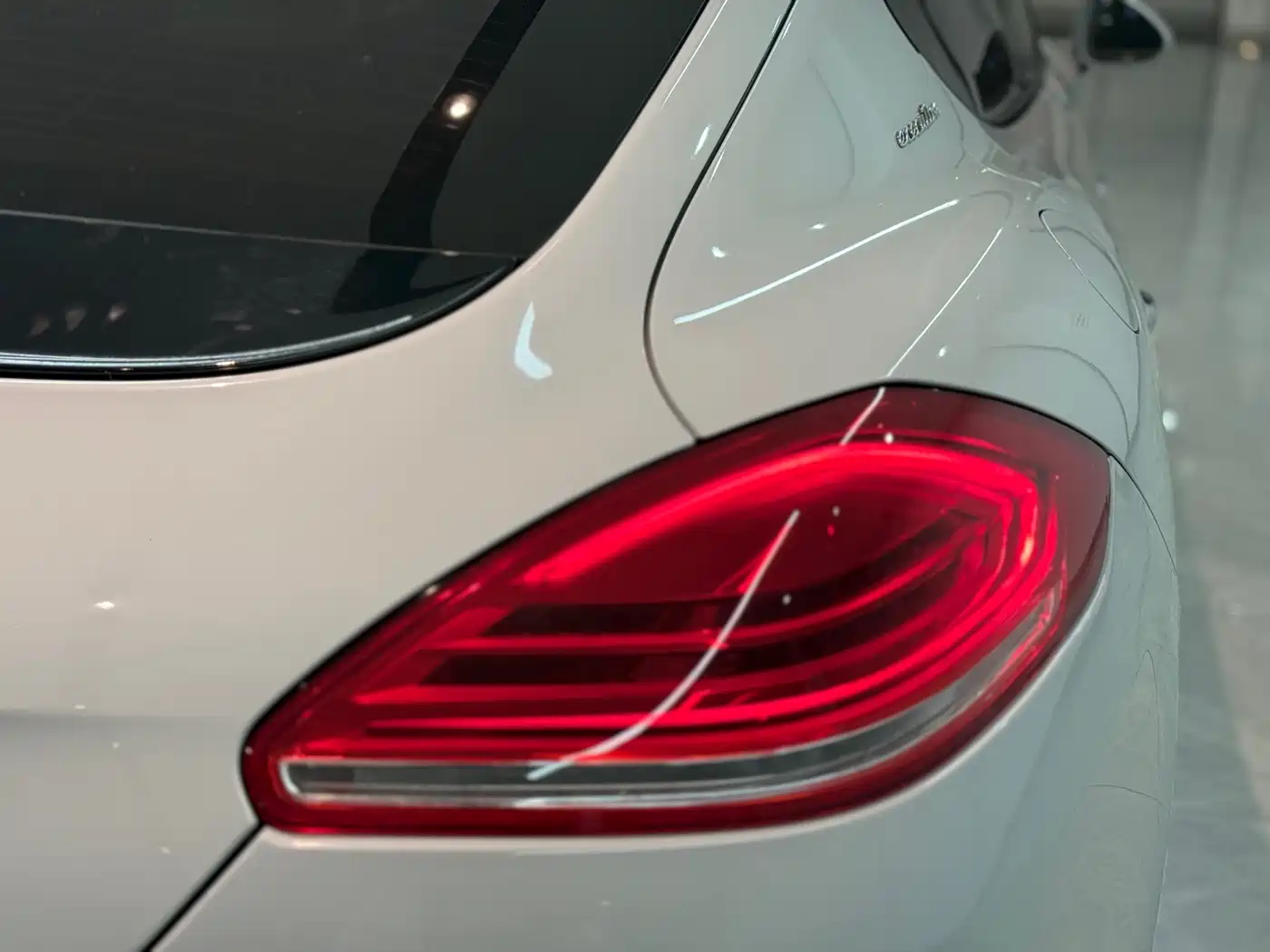 Porsche Panamera 2014 Panamera Executive 3.0T фото 16