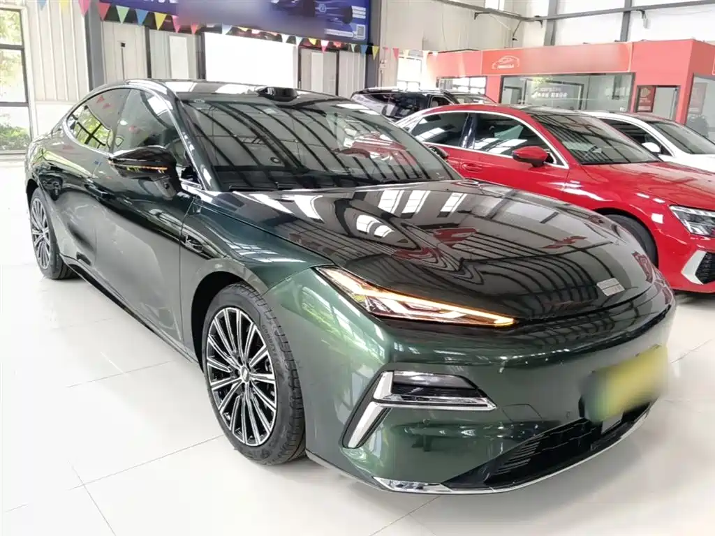 Geely Galaxy Galaxy Xingyao 8 2025 130km EM-P Starship Edition фото 4