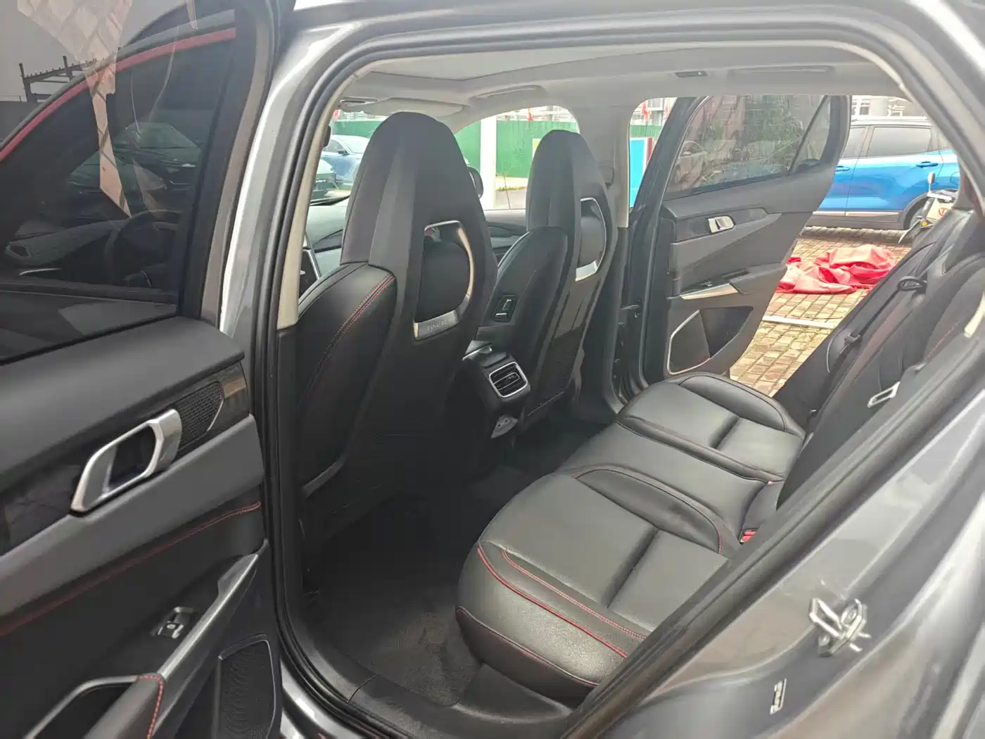 Lynk & Co 01 2019 2.0T 2WD Shine Pro Version China VI фото 13