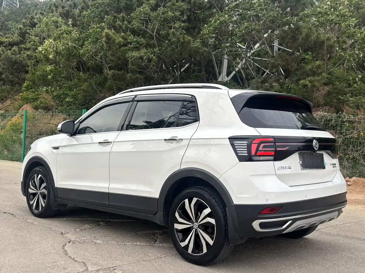 Volkswagen T-Cross 2020 280TSI DSG Luxury Edition фото 18