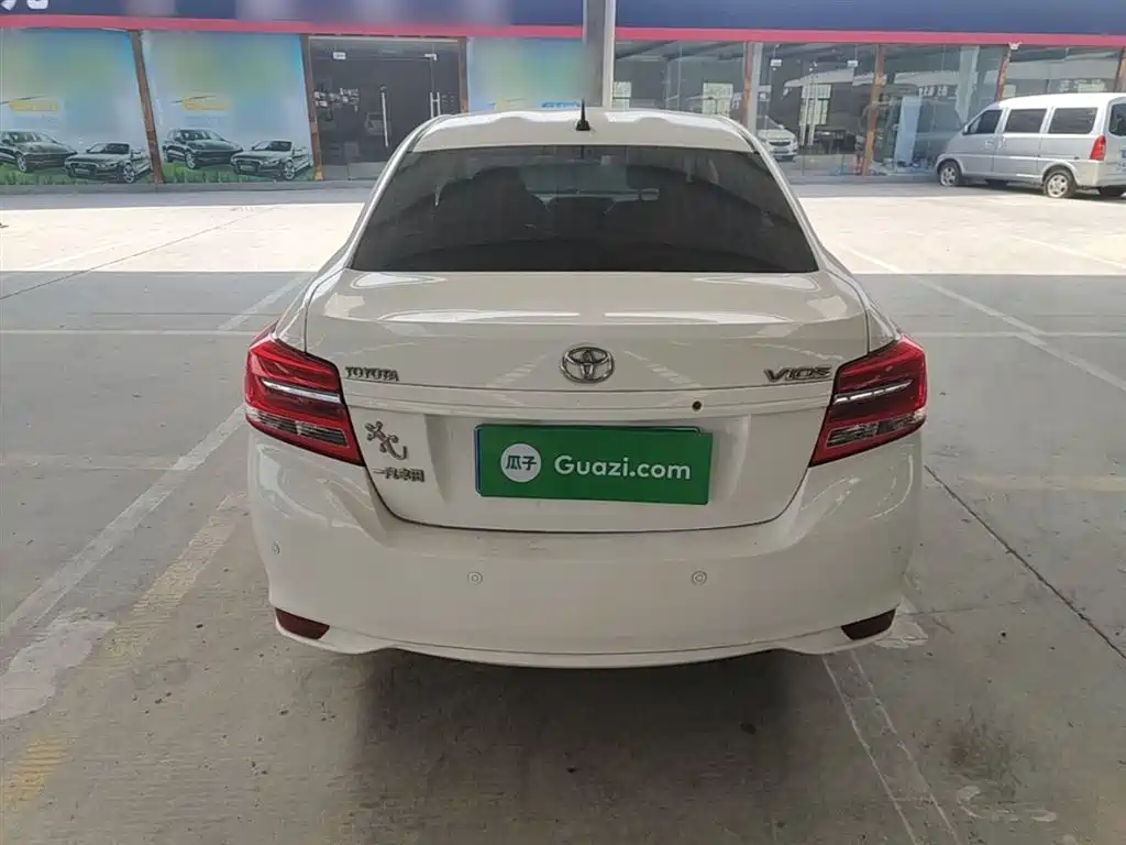 Toyota Vios 2017 1.5L CVT Pioneer фото 6