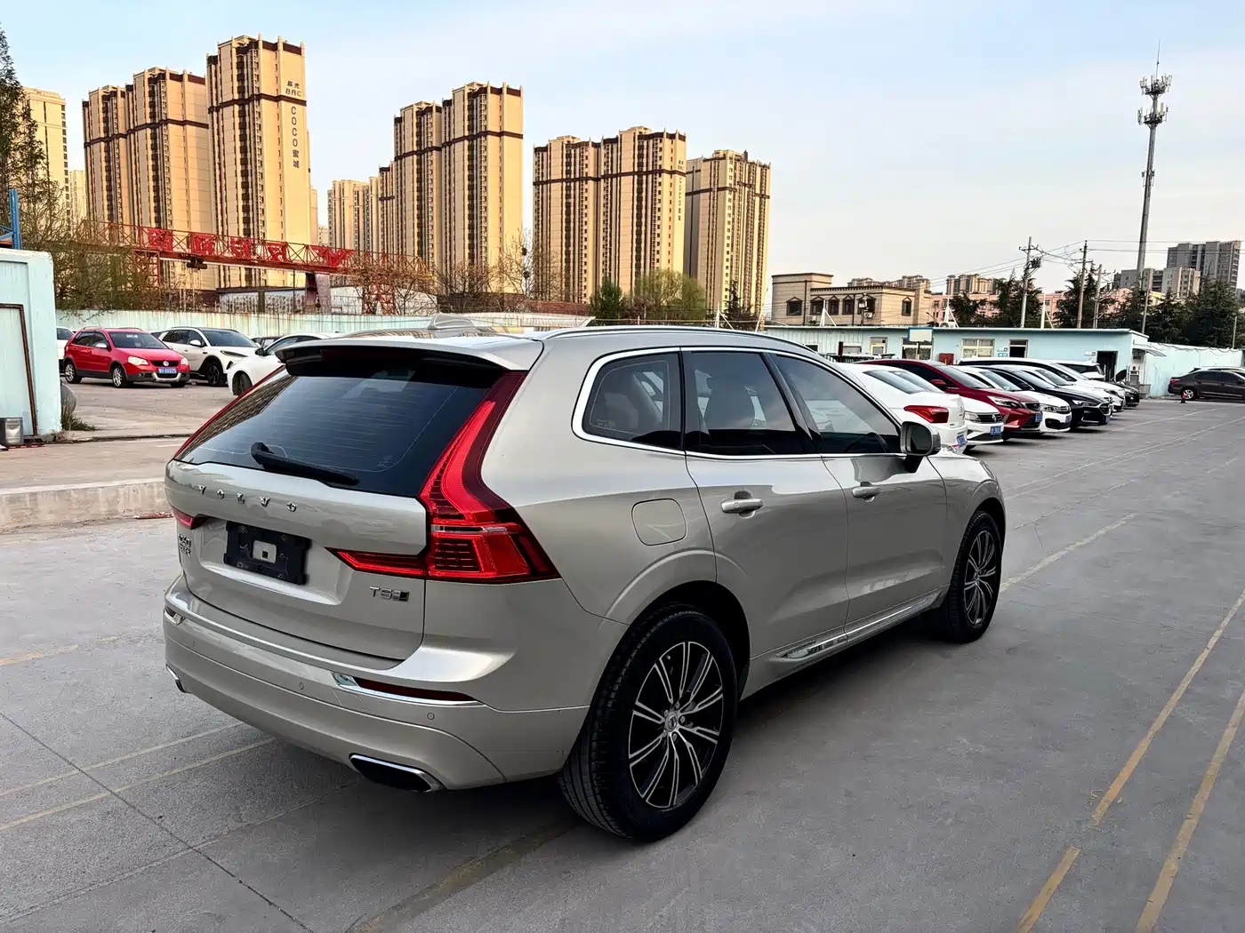 VOLVO XC60