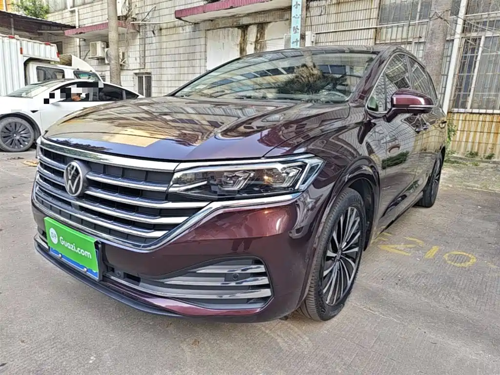 Volkswagen Viloran 2020 380TSI Premium